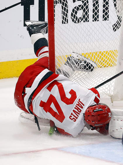 Carolina Hurricanes Seth Jarvis injury status update