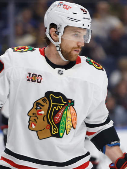 Grzelcyk fined maximum for cross-checking in Chicago Blackhawks game