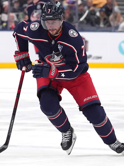 Columbus Blue Jackets Brendan Smith injury status knee surgery out 3 to 4 months