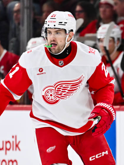 Fantasy hockey picks props projections for 2025-26 season