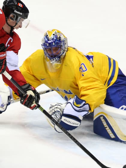 Unmasked: Goalies able to quickly break in new Olympic gear