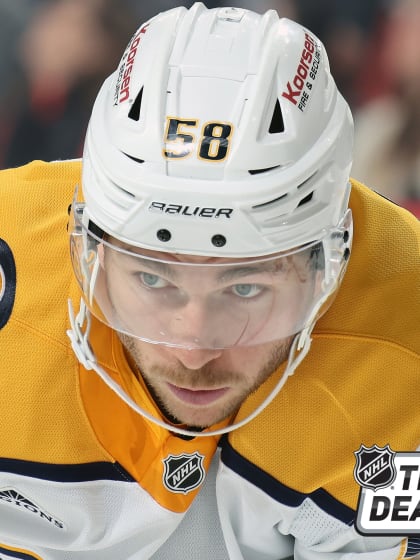 Michael Bunting traded to Dallas Stars by Nashville Predators