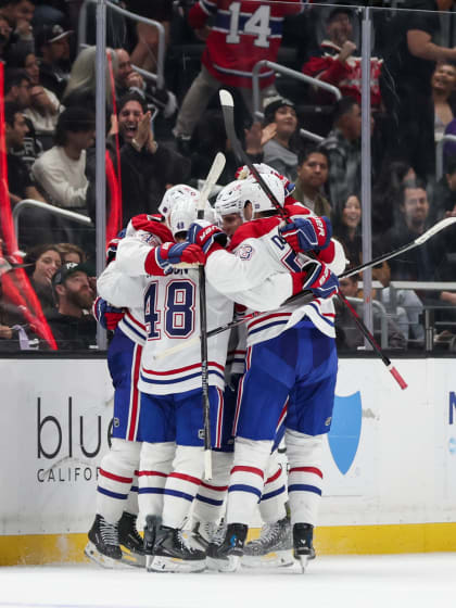 Slafkovský zažiaril tromi bodmi proti Kings 