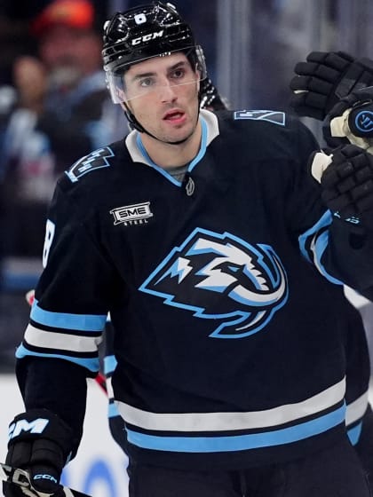 Nick Schmaltz signs eight year contract with  Utah Mammoth