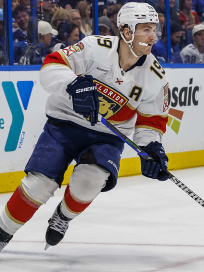 NHL goal chase game daily picks scoring streaks 2025-2026 Season