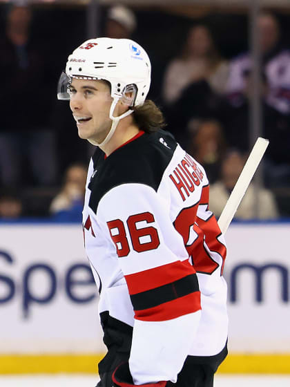 Hughes třemi body potvrdil skvostnou formu