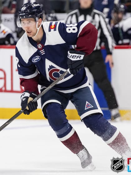 NHL goal chase game daily picks scoring streaks 2025-2026 Season