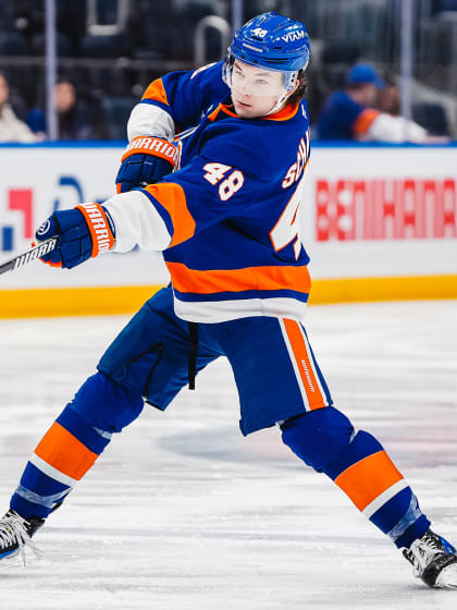 Calder Trophy Tracker Matthew Schaefer of Islanders leading candidate for Rookie of Year