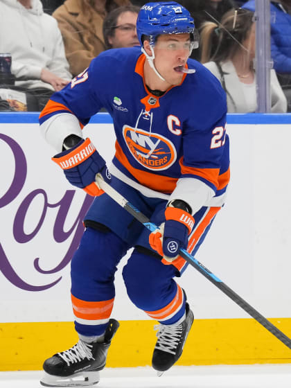 New York Islanders meet with pending free agent Anders Lee hope to sign new contract 