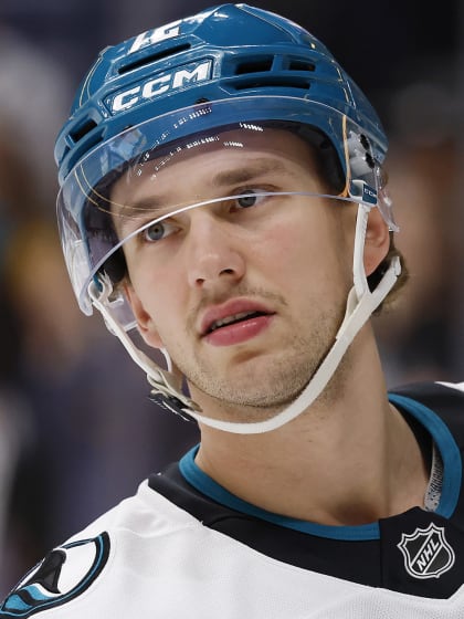 William Eklund traded to Ottawa Senators by San Jose Sharks