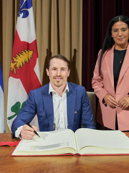 Brendan Gallagher named honorary citizen of Montreal