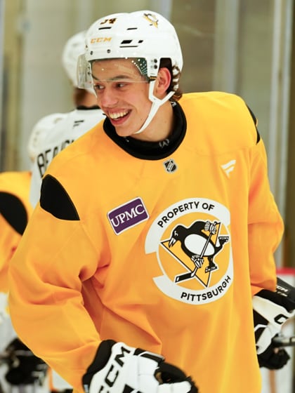 Liam and Markus Ruck separated at first day of Pittsburgh Penguins development camp