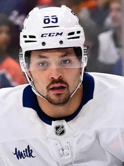 Nicholas Robertson traded to Pittsburgh Penguins by Toronto Maple Leafs