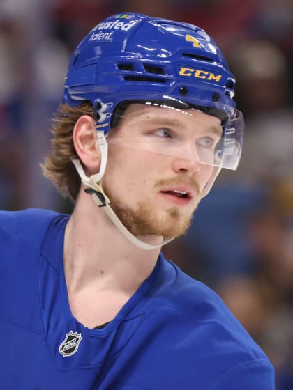 Bowen Byram signs 6-year contract with Chicago Blackhawks