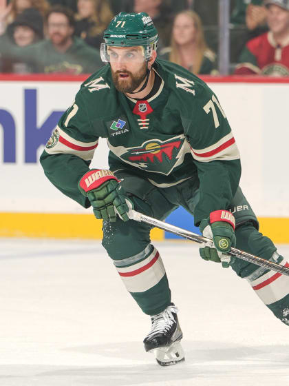 Nick Foligno signs one year contract with Minnesota Wild