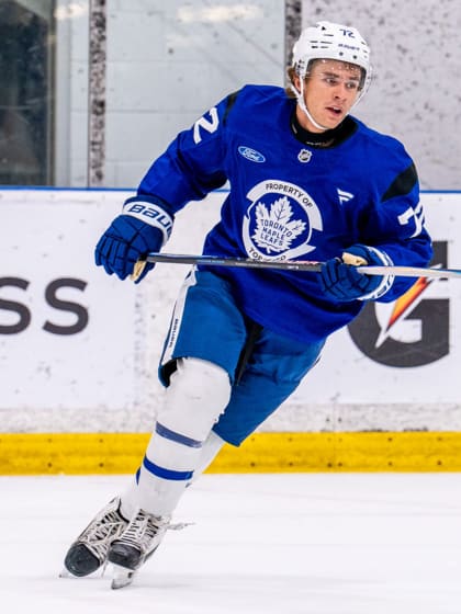Gavin McKenna signs entry-level contract with Toronto Maple Leafs