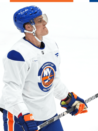 PHOTOS: Islanders Morning Skate Nov. 5