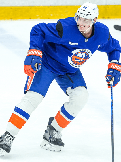 PHOTOS: Islanders Practice Dec. 20