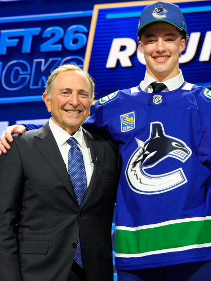 Canucks draft pick Caleb Malhotra dreamed about playing for Vancouver