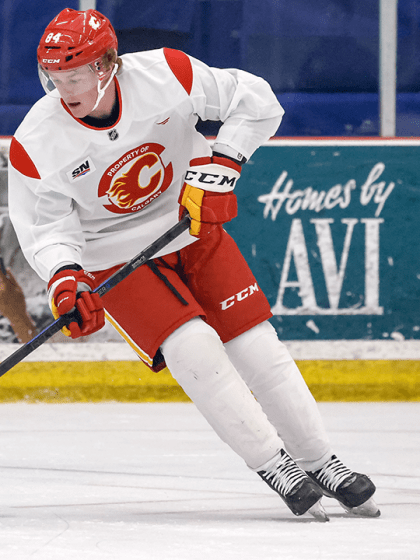 Pulling On Flames Jersey 'Awesome' For Lane