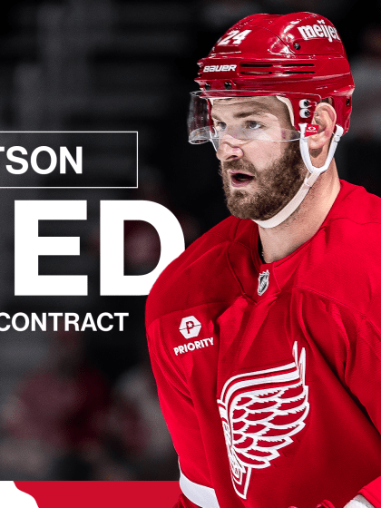 Red Wings sign Austin Watson to one-year, two-way contract extension