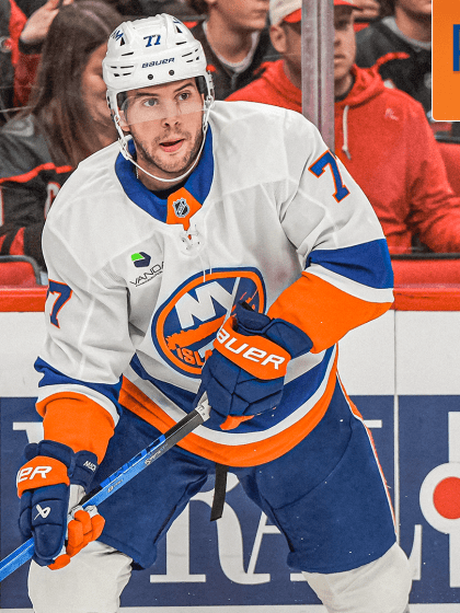 UBS Postgame Photos: Hurricanes 6, Islanders 2