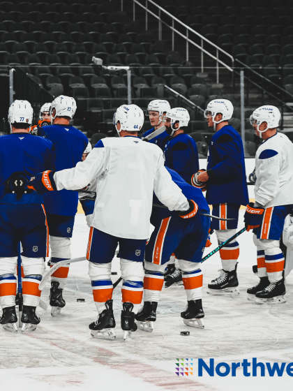 PHOTOS: Islanders Practice in Las Vegas