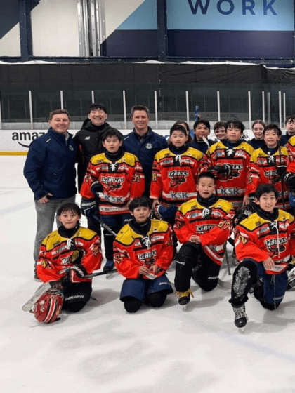 seattle-kraken-youth-hockey-nikko-icebucks-japan-ft
