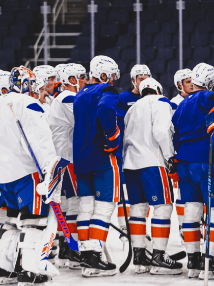PHOTOS: Islanders Practice in Winnipeg