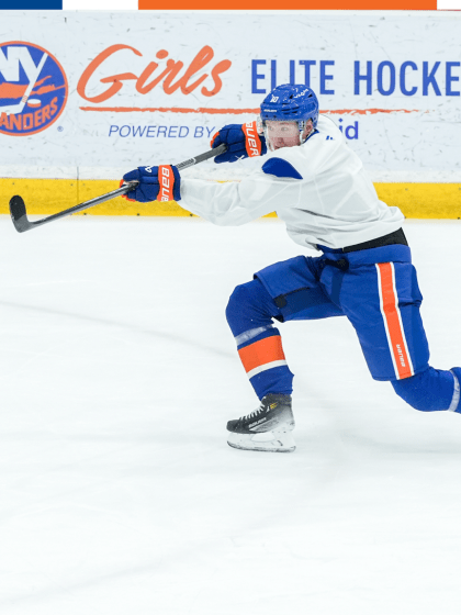 PHOTOS: Islanders Morning Skate Dec. 5