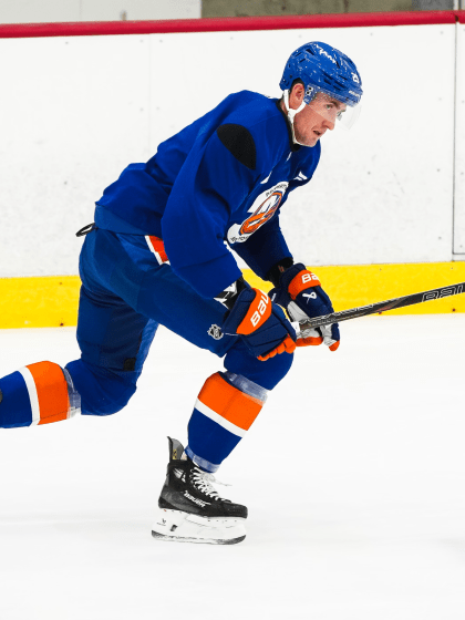 PHOTOS: Islanders Practice Dec. 6