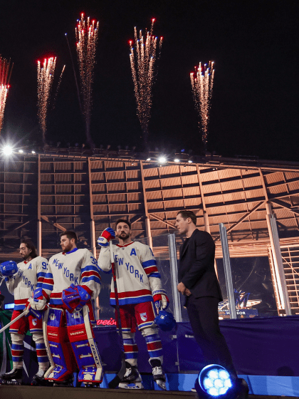 A Miami Classic: Rangers Shine Outdoors 