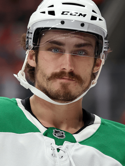 Mason Marchment traded from Stars to Kraken