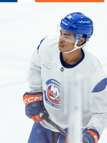 PHOTOS: Islanders Morning Skate Nov. 9