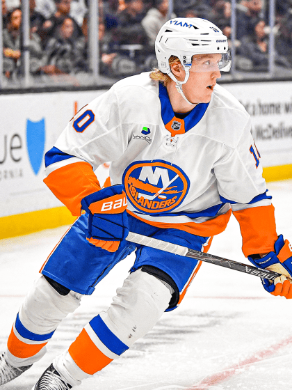 UBS Postgame Photos: Kings 5, Islanders 3