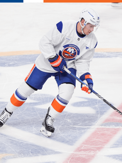 PHOTOS: Islanders Morning Skate Nov. 1