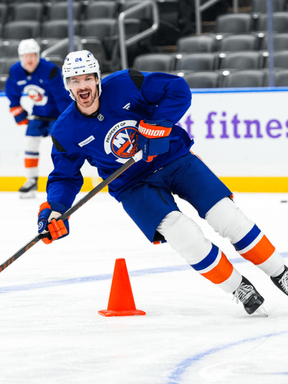 PHOTOS: Islanders Practice in St. Louis