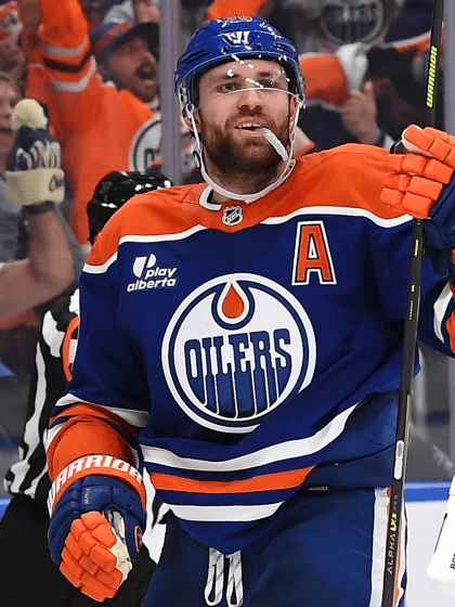 Three Stars of the Week - Maschine Leon Draisaitl - Arbeiter Lian Bichsel