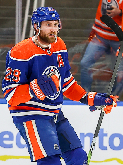 Edmonton Oilers Leon Draisaitl Mark Messier share longtime connection