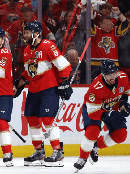 Panthers rely on winning formula in Game 2 of Stanley Cup Final