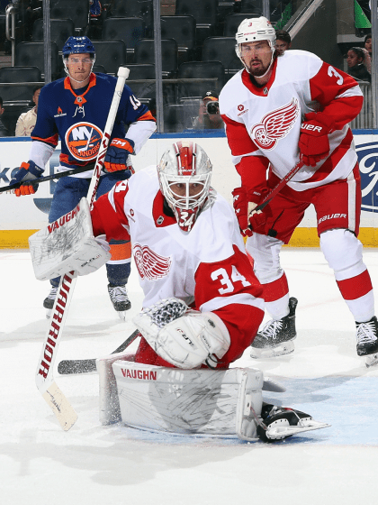 Detroit Red Wings New York Islanders game recap October 22