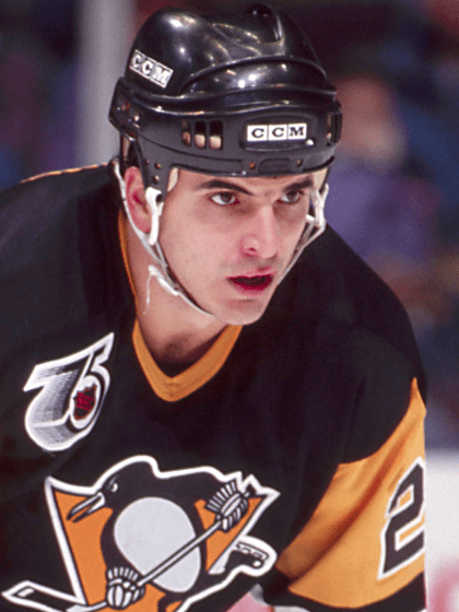 Kevin Stevens conquered challenges on road to US Hockey Hall of Fame