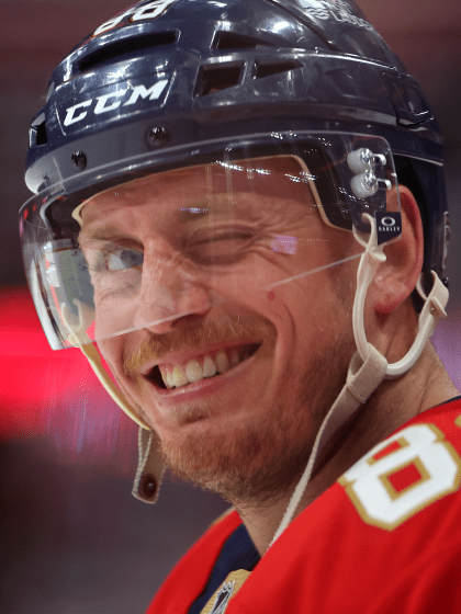 Nate Schmidt personality, playmaking benefitting Florida Panthers