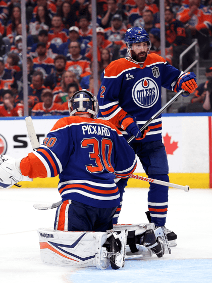 Edmonton Oilers come out flat, on brink after Game 5 loss