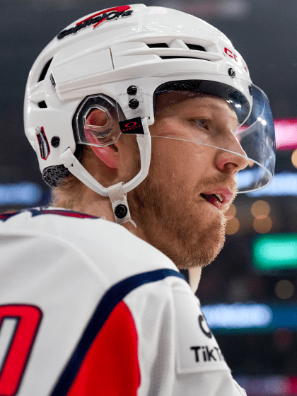 Lars Eller signs 1-year deal with Ottawa