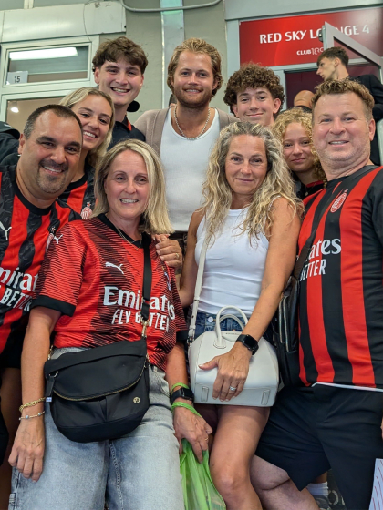 NHL players have 'unforgettable moment' at AC Milan 