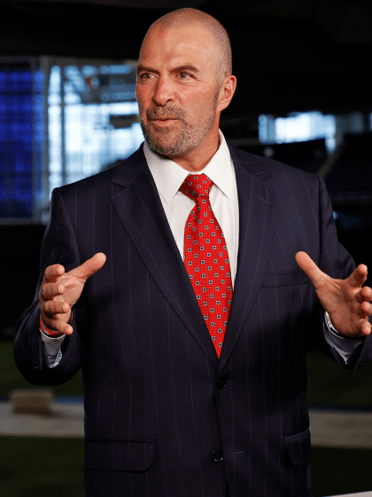 Florida Panthers general manager Bill Zito feels at home in MLB park for Winter Classic