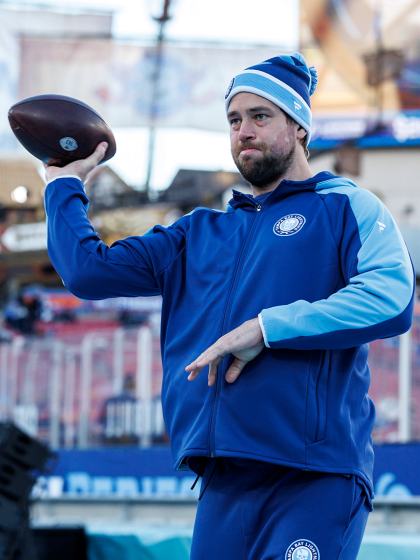 Photos: Build-Up to an Outdoor Puck Drop