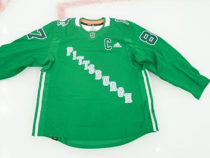 Chicago blackhawks green jersey history online