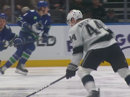 Trevor Moore with a Goal vs. Vancouver Canucks | Los Angeles Kings
